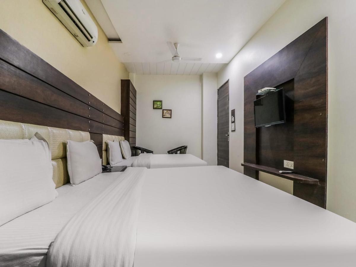 Oyo 1977 Hotel Grand Galaxy Amritsar Dış mekan fotoğraf