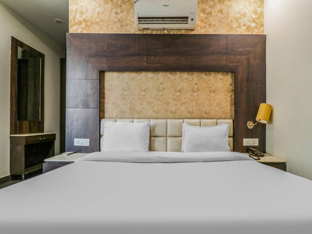 Oyo 1977 Hotel Grand Galaxy Amritsar Dış mekan fotoğraf